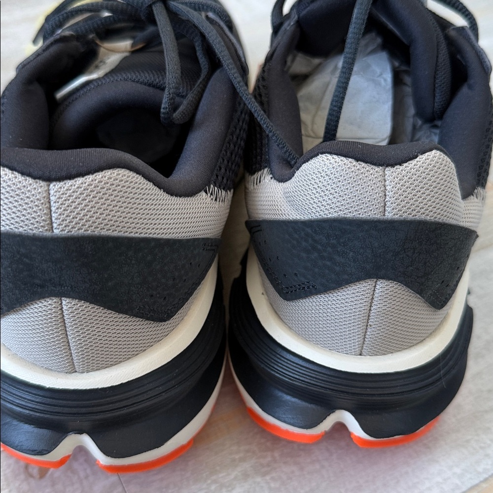 Adidas Black MeshCloudfoam Men’s Athletic Sneakers with Red /Orange/Accents - Picture 3 of 6